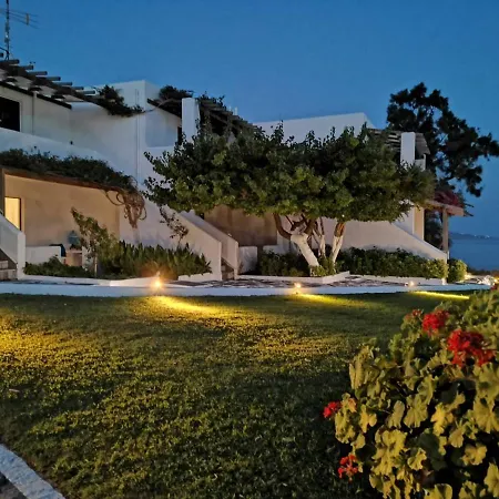 Chryssa Bungalows Gavrio Exterior photo